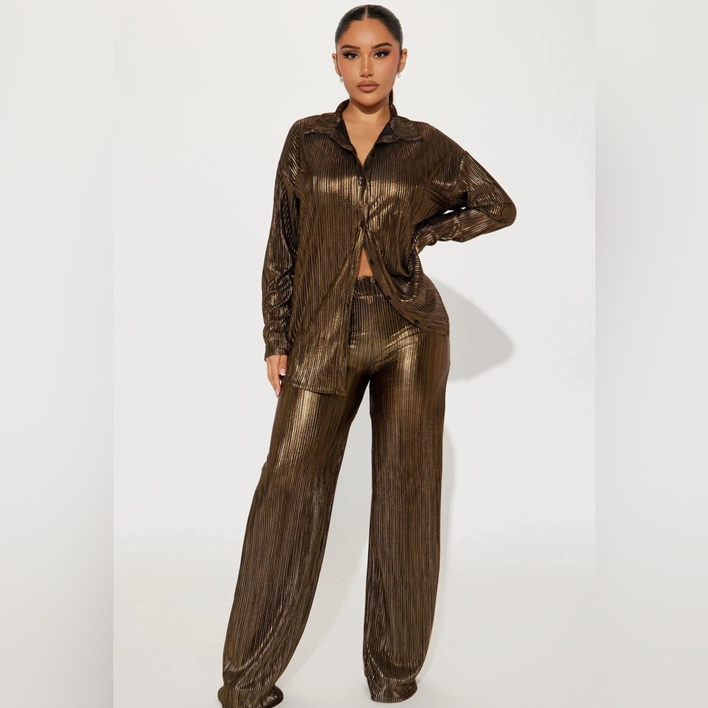 Metallic gold matching pant set